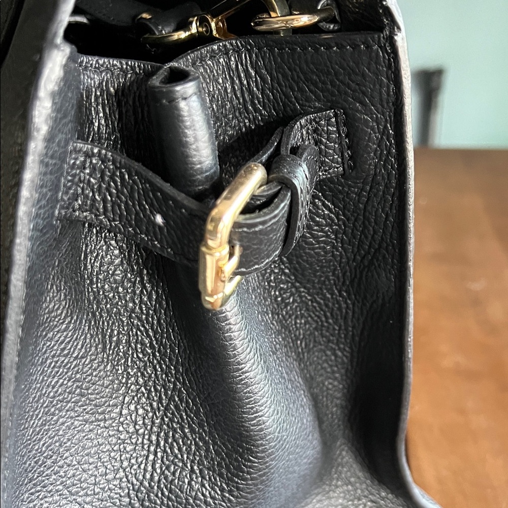 Claudia Firenze Elegant Black Leather Shoulder/Tote Bag - Picture 3 of 5